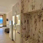 Апартаменты и студия в комплекс акротирия *