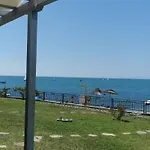 и студия в комплекс акротирия Несебр