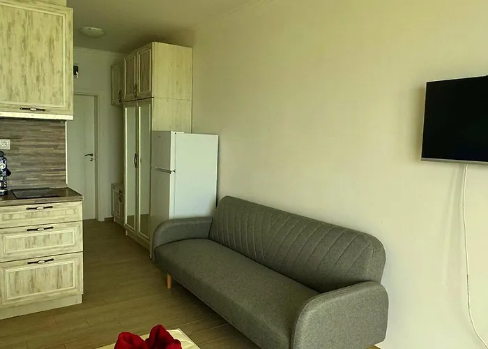 Apartman и студия в комплекс акротирия