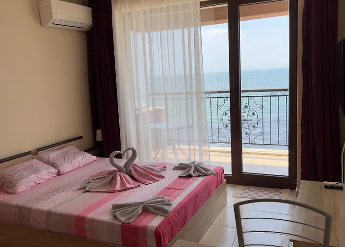 Apartman и студия в комплекс акротирия Neszebar