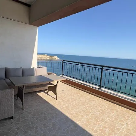 и студия в комплекс акротирия Apartment Nesebar