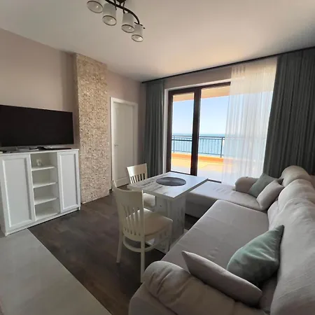 и студия в комплекс акротирия Apartment