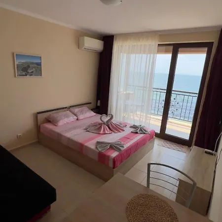 и студия в комплекс акротирия * Nesebar