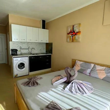 Apartment и студия в комплекс акротирия