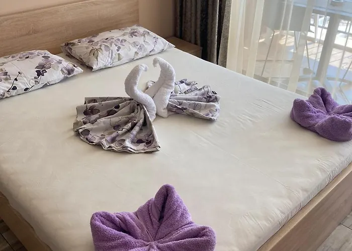 Daire и студия в комплекс акротирия *