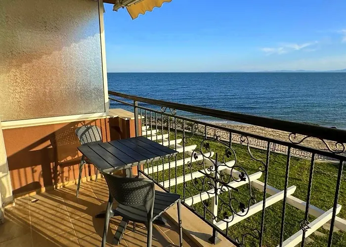 и студия в комплекс акротирия Daire Misivri